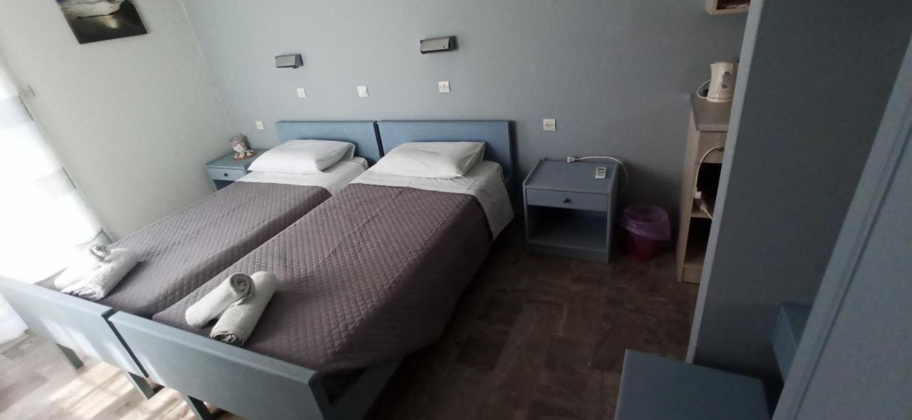 Barbagiannis Studios Myrties Room photo